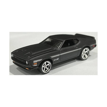 sieu-xe-hw-boulevard-71-mustang-mach-1-hcr21-gjt68-03
