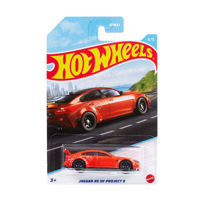 sieu-xe-hot-wheels-the-thao-2018-jaguar-xe-sv-project-8-hdh15-gdg44-01