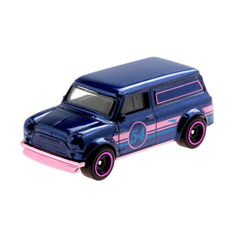 sieu-xe-hw-phien-ban-ngoc-trai-67-austin-mini-van-hdh57-hdh54-02
