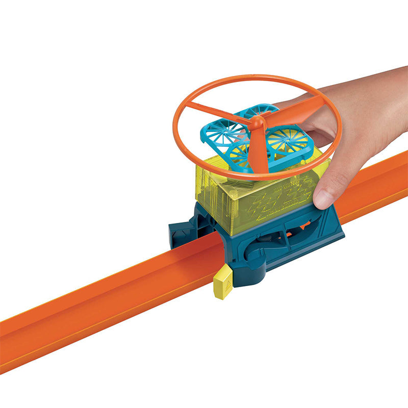 Bộ đường đua Trạm Bay Không Giới Hạn HOT WHEELS GLC87