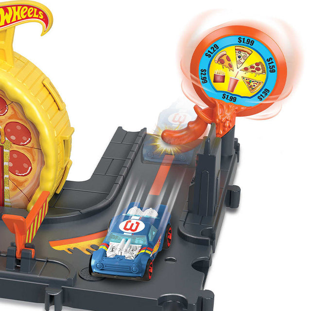 tram-do-xang-hot-wheels-city-hkx45-hmd53-05