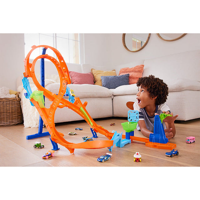 vong-quay-so-8-vo-cuc-hot-wheels-hmb15-05