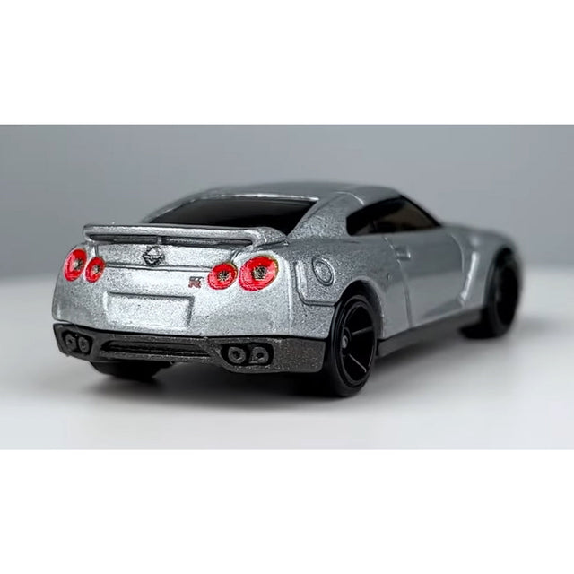 sieu-xe-hot-wheels-fast-furious-z009-nissan-gt-r-hnt16-hnr88-06