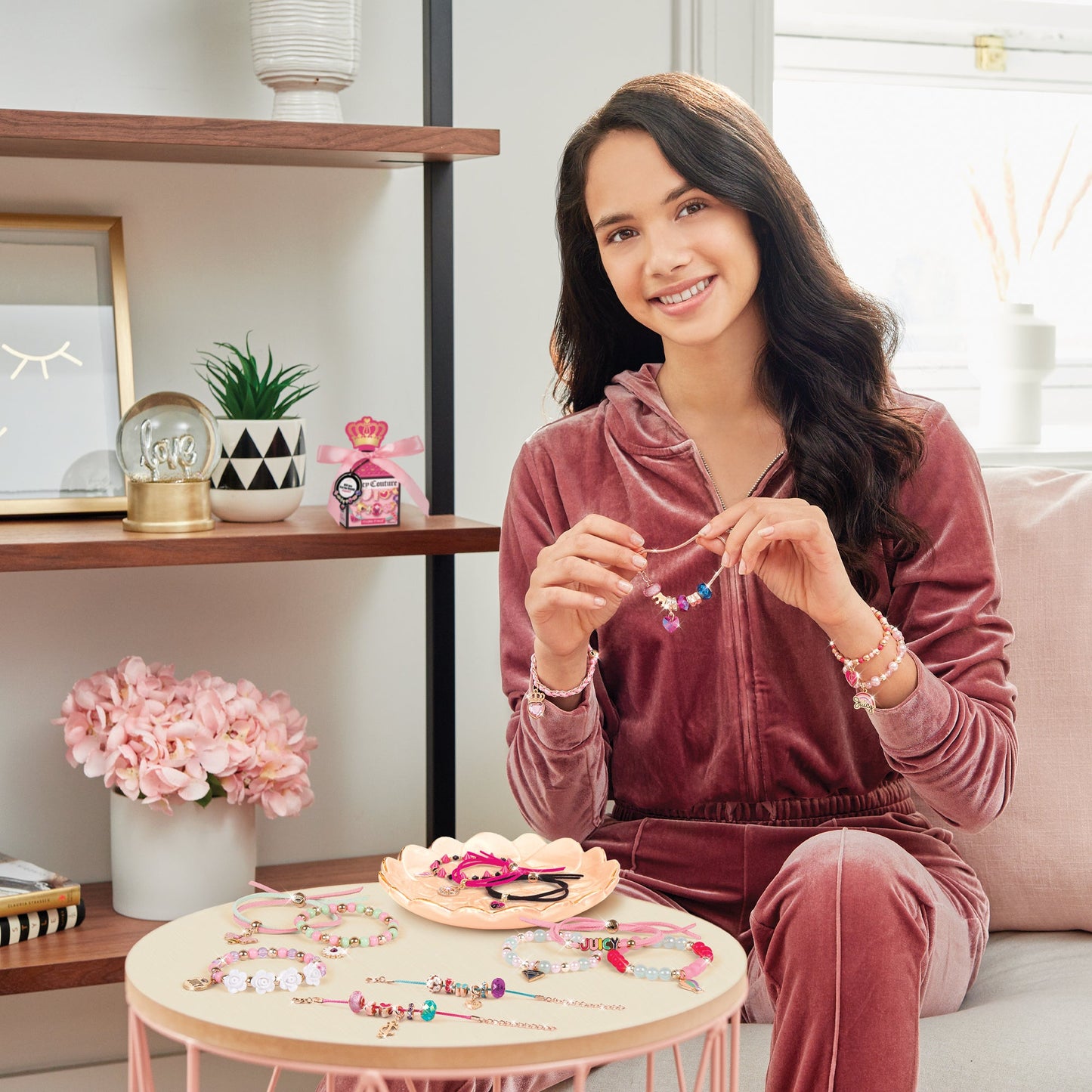 Hộp Thiết Kế Vòng Tay Bí Ẩn Juicy Couture MAKE IT REAL 4437MIR