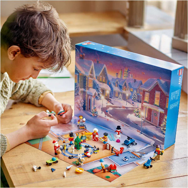 lich-dem-nguoc-giang-sinh-lego-city-60436-05