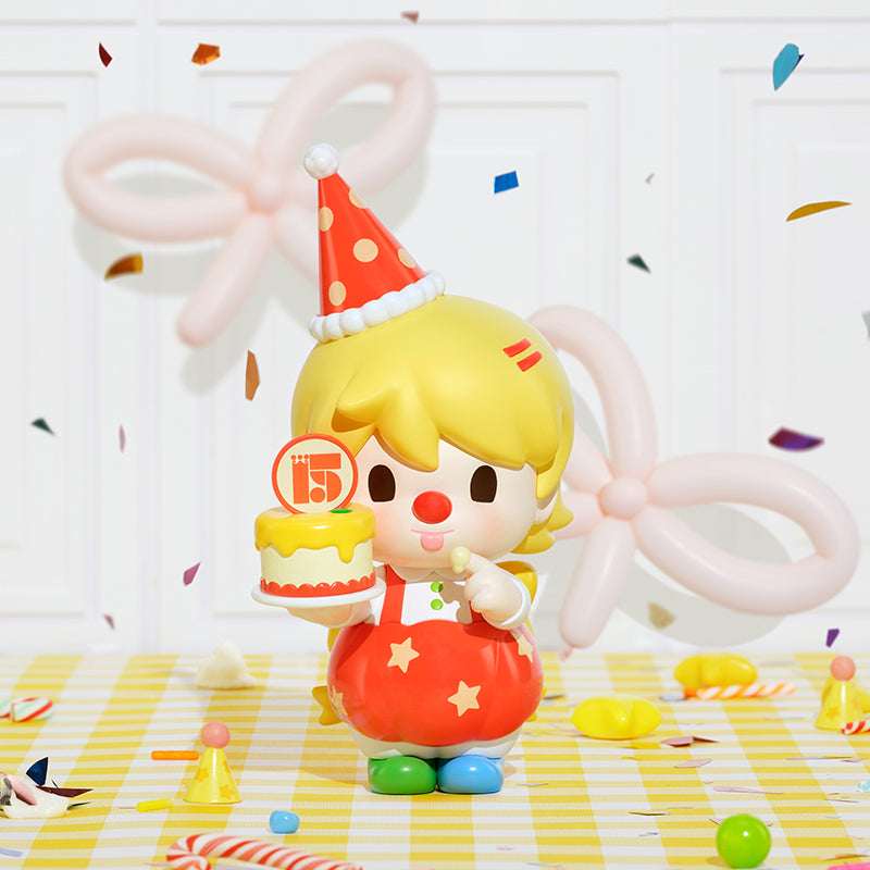 Mô Hình Celebrating The Moment 15th Anniversary POP MART 6941313054899