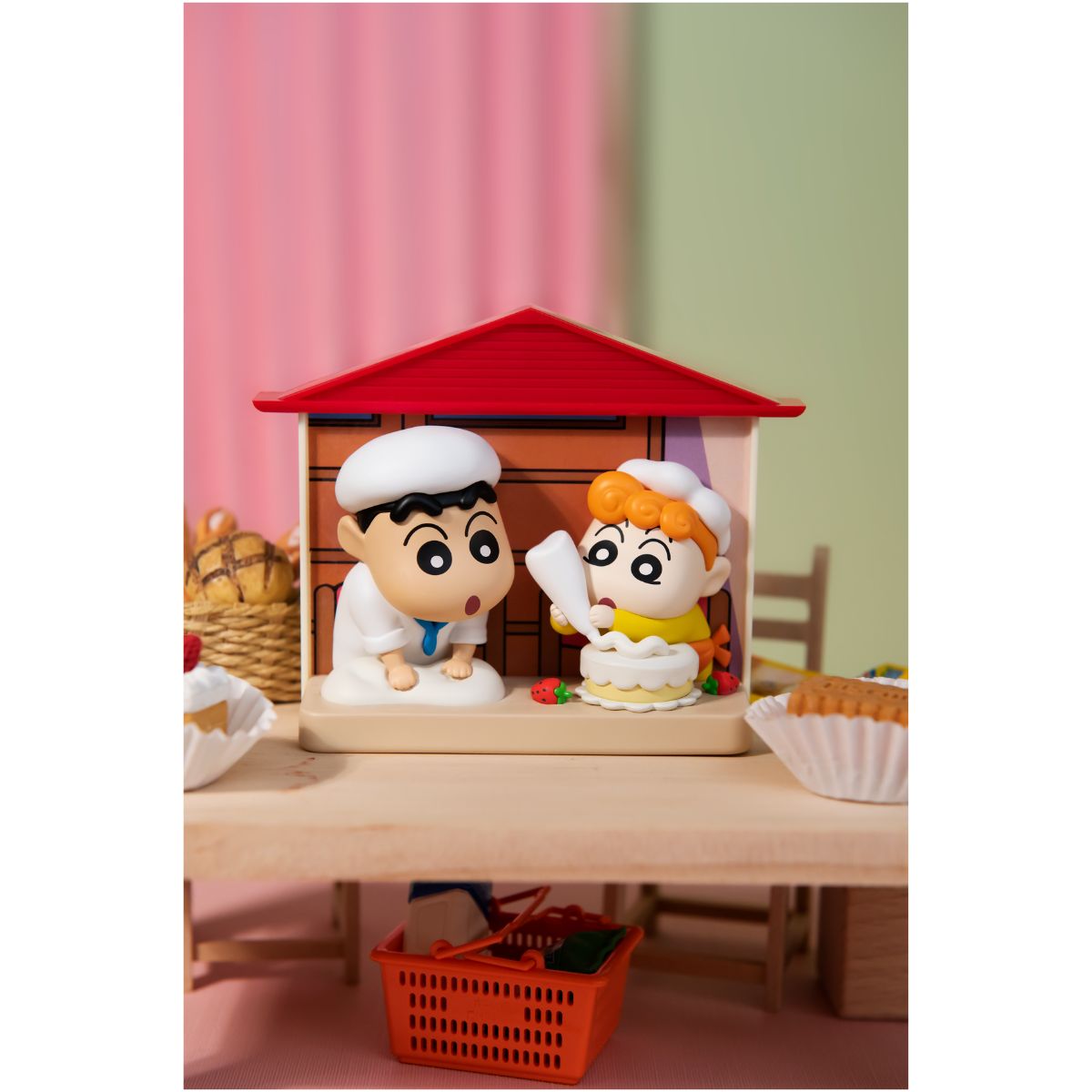Đồ Chơi Mô Hình Crayon Shinchan Nohara Family Series Figures TOP TOY 2303384810103