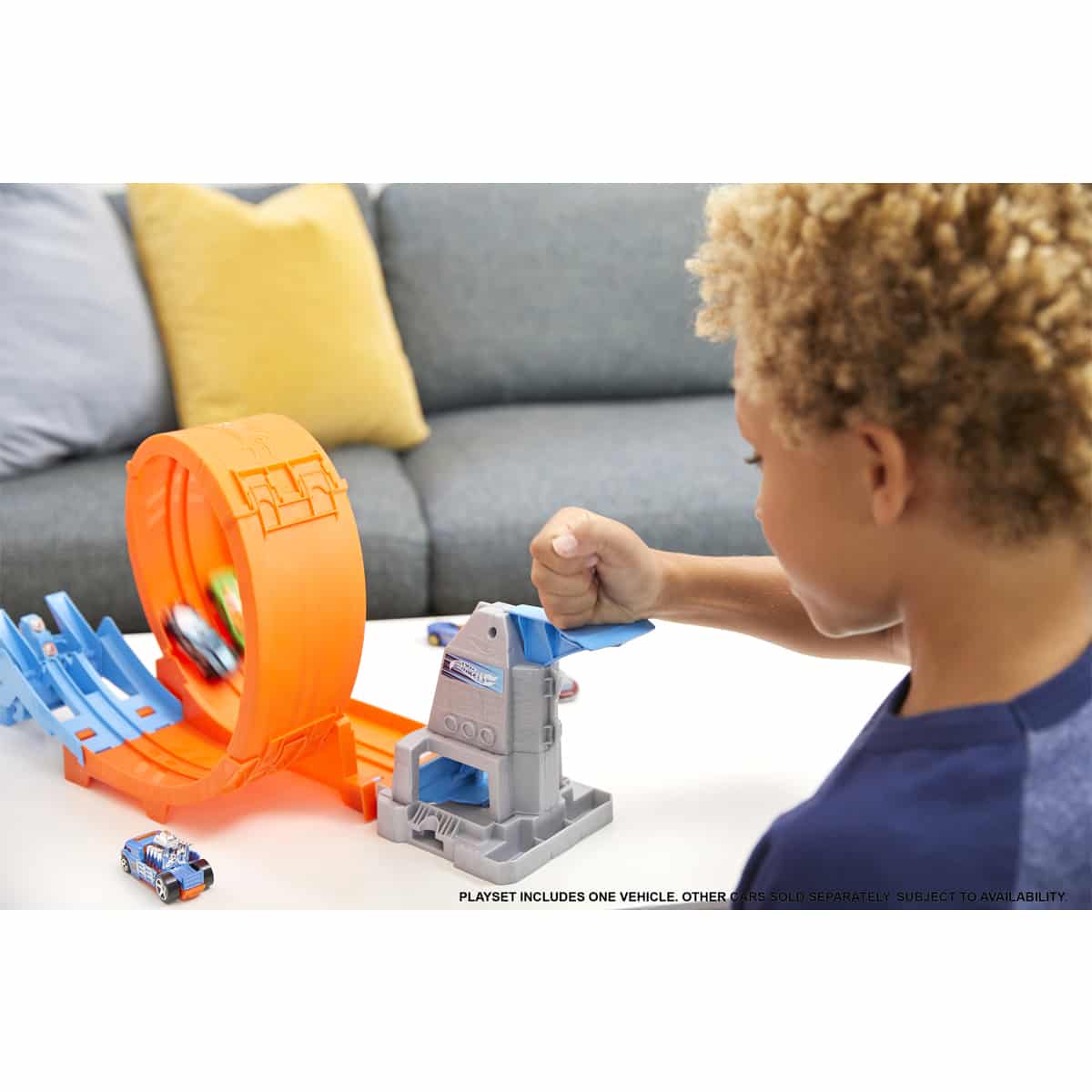 Đồ Chơi Mô Hình Đường Đua Vòng Xoắn Thần Tốc HOT WHEELS GBF81