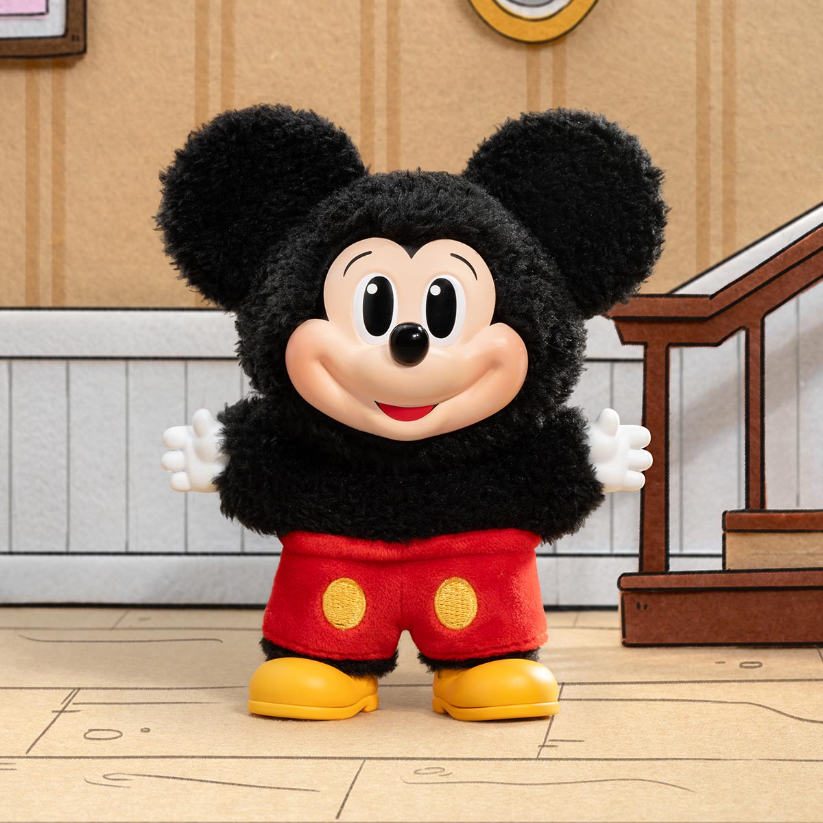 Mô Hình Mickey Family Cute Together Keychain Series Figures POP MART 6931571065386