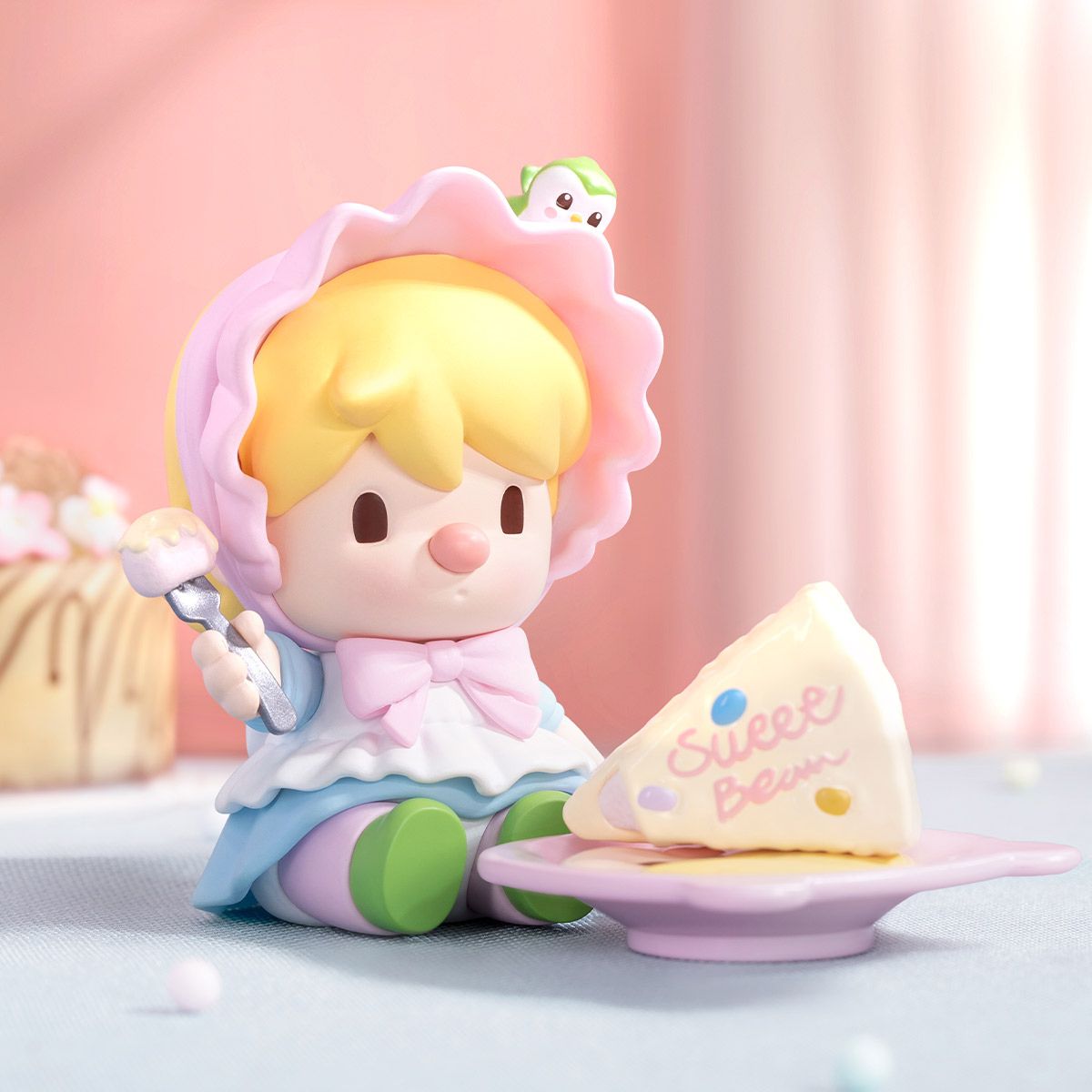 Đồ Chơi Mô Hình Sweet Bean Travelling During Flower Season POP MART 6941848276384
