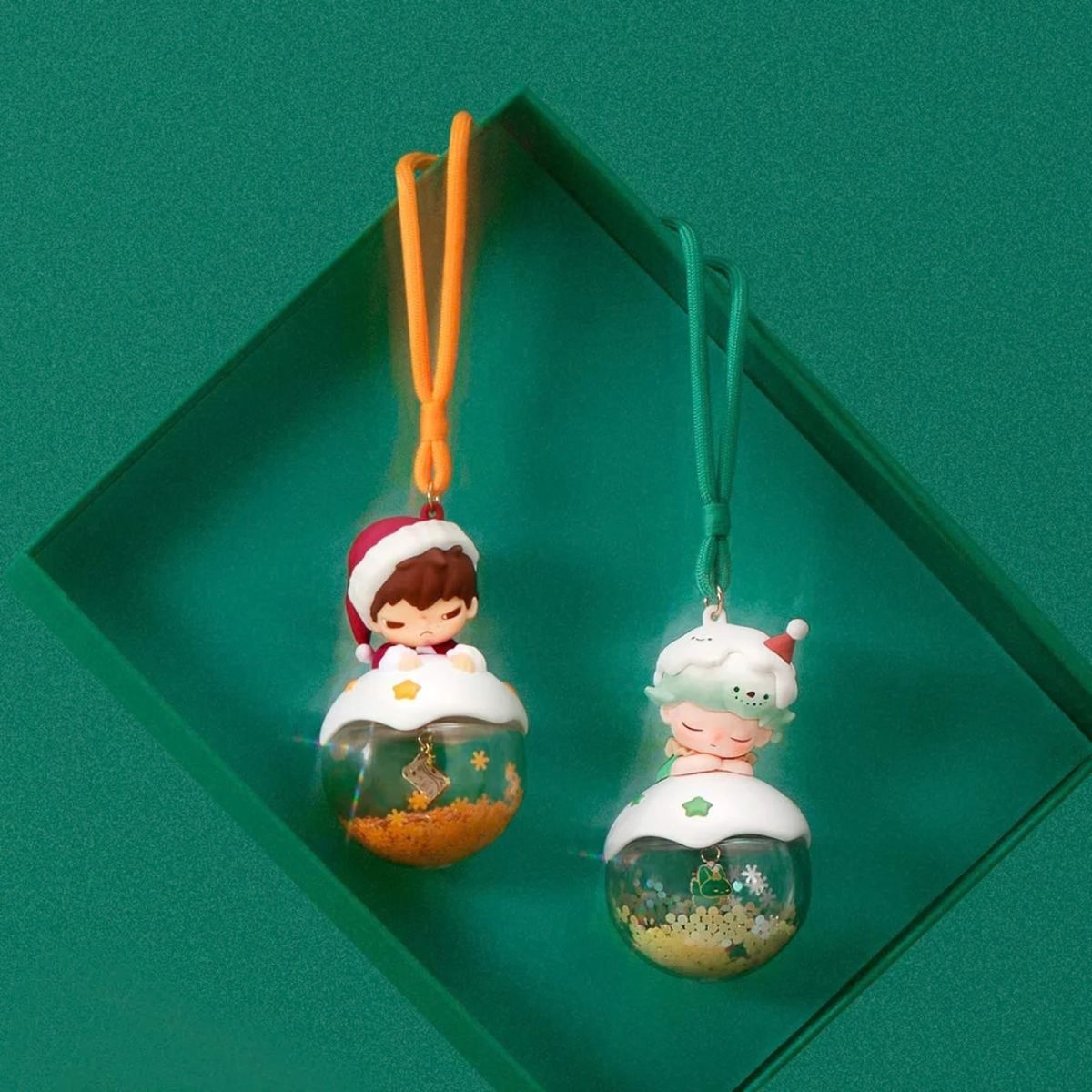 Đồ Chơi Móc Khóa Apple Of My Eye Series-Luminous Pendant Blind Box POP MART MIX IP 6941313059351