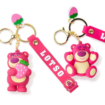 moc-khoa-hinh-gau-dau-lotso-om-dau-dang-tay-other-girl-brands-stc119022-b-02