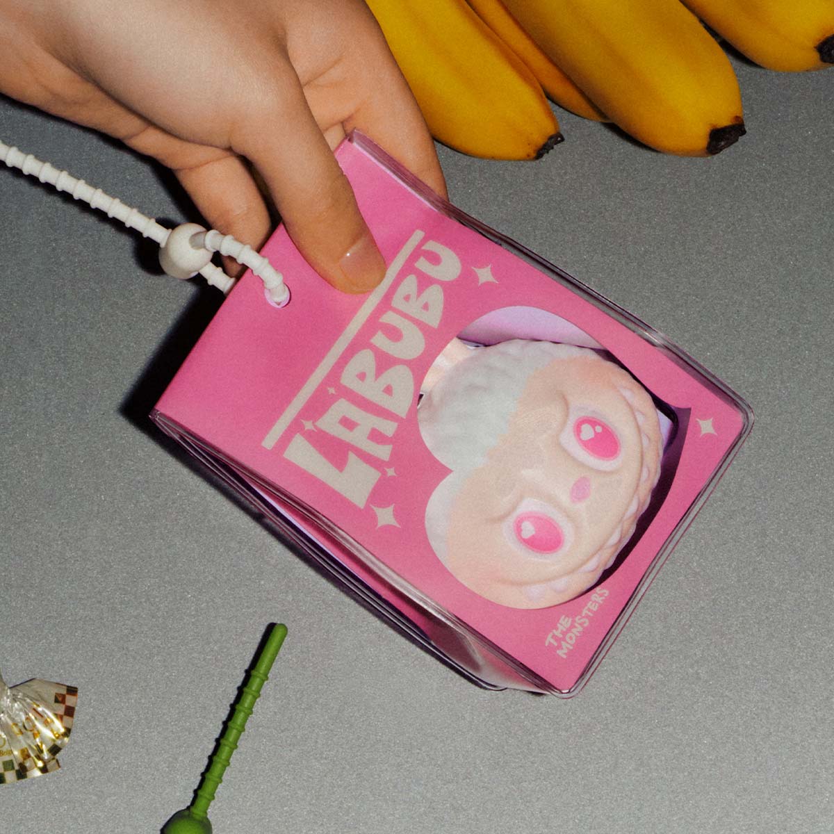 Móc Khóa The Monsters Wacky Mart Series-Pinch Pendant POP MART 6941848283405