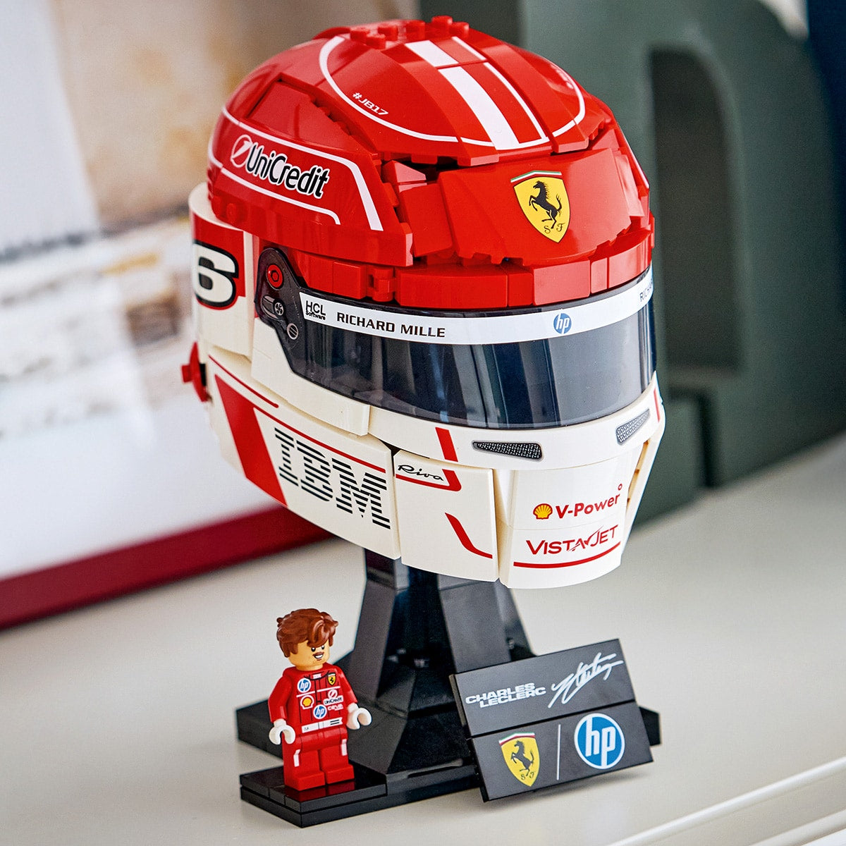 Đồ Chơi Lắp Ráp Mũ Bảo Hiểm Charles Leclerc Đội Scuderia Ferrari HP LEGO EDITIONS VEHICLES 43014