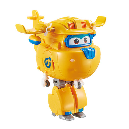 robot-bien-hinh-co-lon-donnie-xay-dung-va-thu-cung-donnie-02