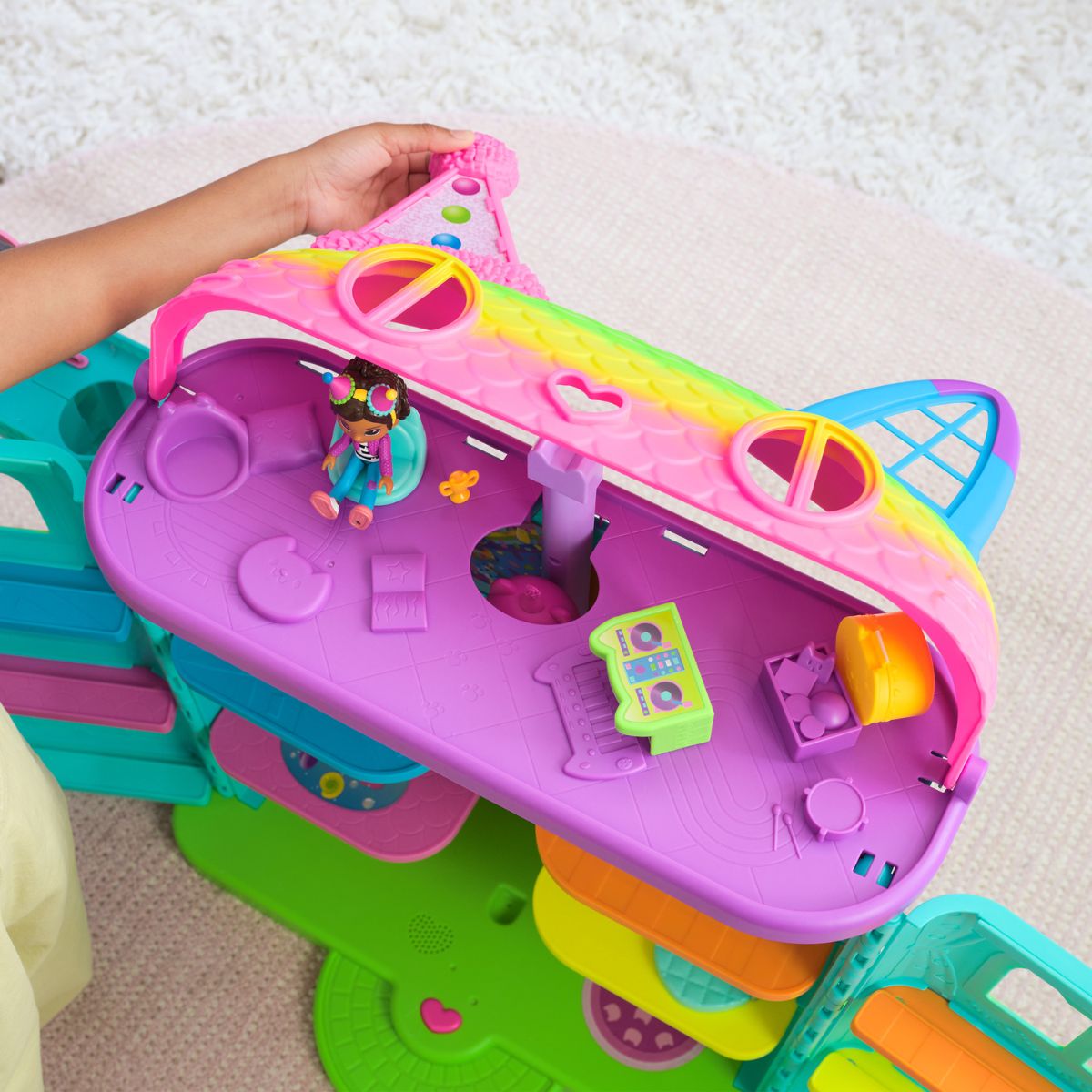 ngoi-nha-gabby-cau-vong-neon-gabby-dollhouse-6070742-03