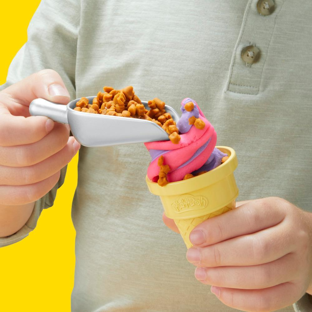 nha-may-kem-cau-vong-playdoh-g0028-03