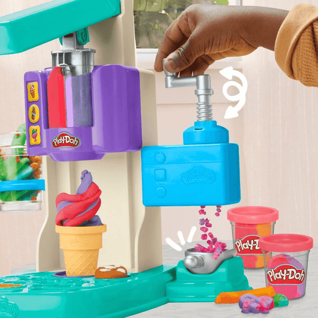 nha-may-kem-cau-vong-playdoh-g0028-05