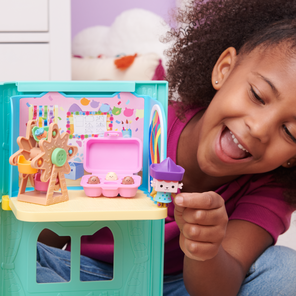 phong-gabby-phong-thu-cong-cua-box-cat-gabby-dollhouse-6064151-014