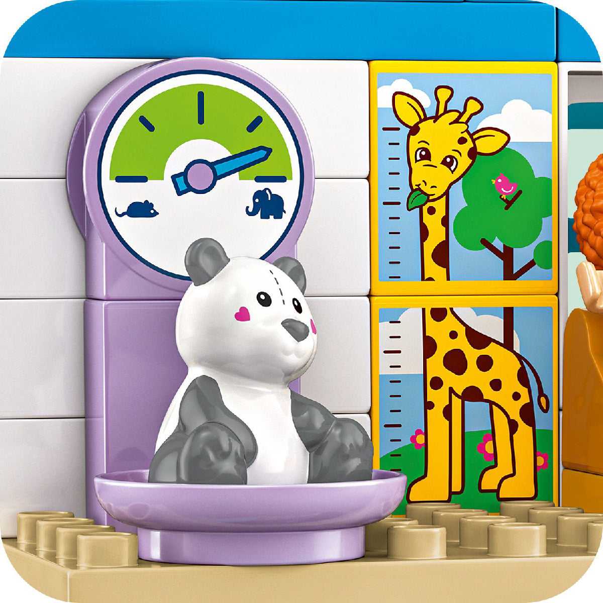 Đồ Chơi Lắp Ráp Phòng Khám Bác Sĩ LEGO DUPLO 10449