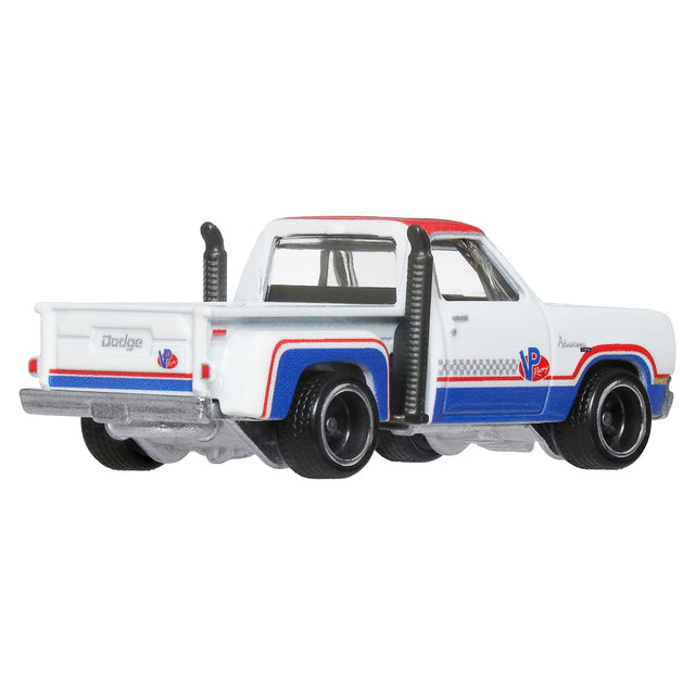 sieu-xe-boulevard-1978-dodge-lil-red-express-truck-hot-wheels-jhw27-gjt68-03
