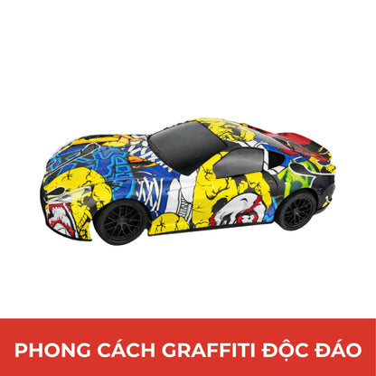sieu-xe-dua-graffiti-duong-pho-dieu-khien-tu-xa-vang-vecto-vt59920a-02