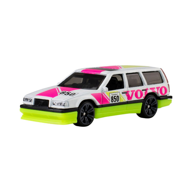 sieu-xe-neon-speeders-volvo-850-estate-hot-wheels-jkx93-hlh72-02