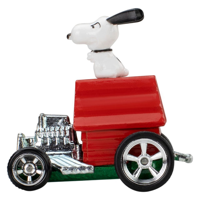 sieu-xe-pop-culture-snoopy-hot-wheels-jbl84-hxd63-03