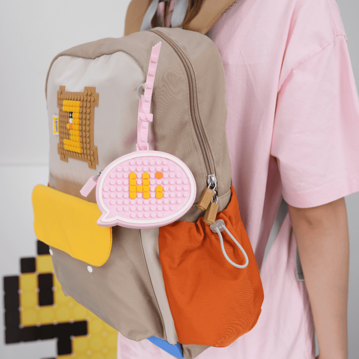 Ví Đeo Echo Mini Hồng UPIXEL UBE22