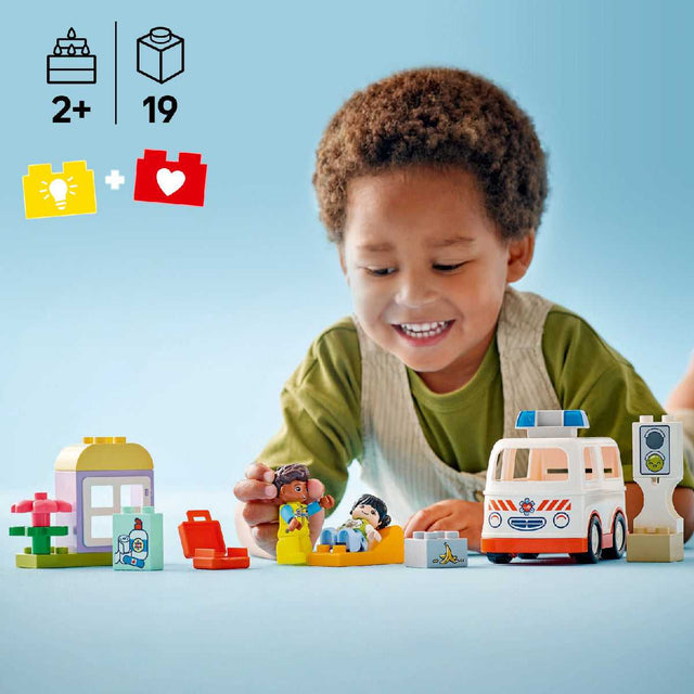 xe-cuu-thuong-tai-xe-lego-duplo-10447-011