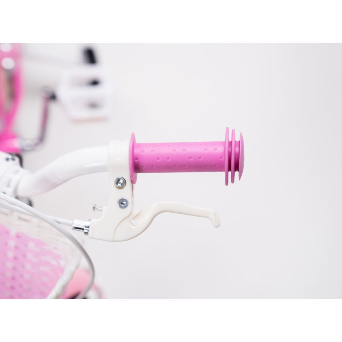 xe-dap-tre-em-chipmunk-mm-12-inch-mau-hong-bike-cm12-2-pin-015