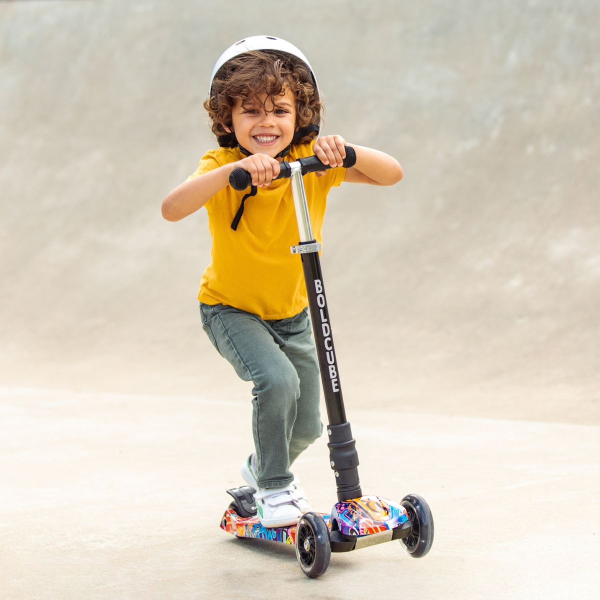 xe-scooter-3-banh-boldcube-lon-hoa-tiet-duong-pho-scooter-sky026-015