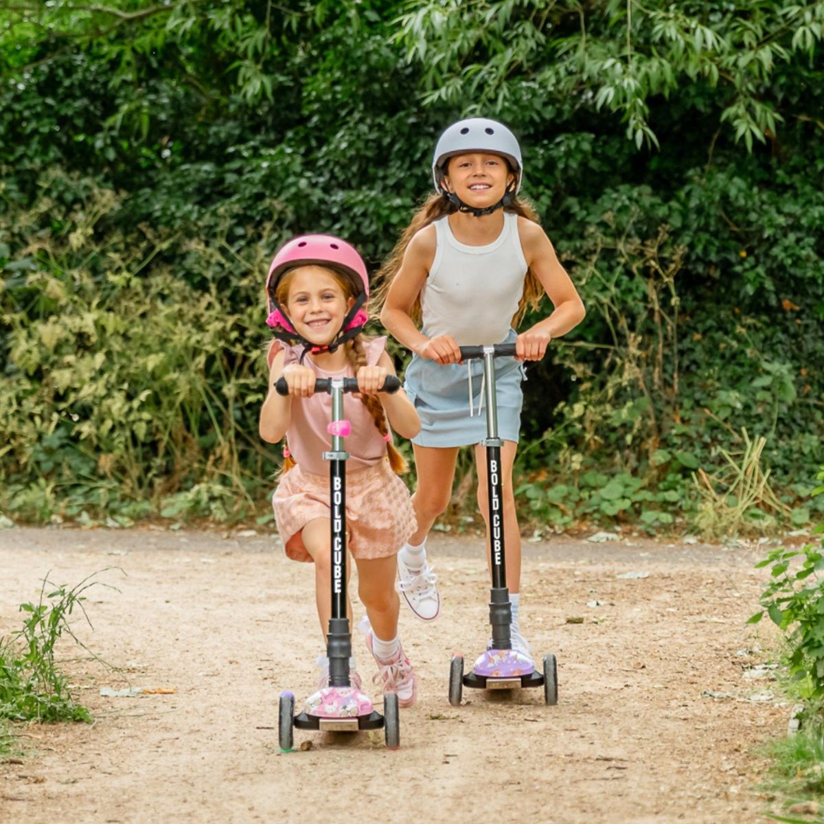 Xe Scooter 3 Bánh Boldcube Lớn Họa Tiết Mèo Hồng SCOOTER SKY027